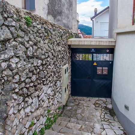 Apartment Ado Mostar Eksteriør bilde