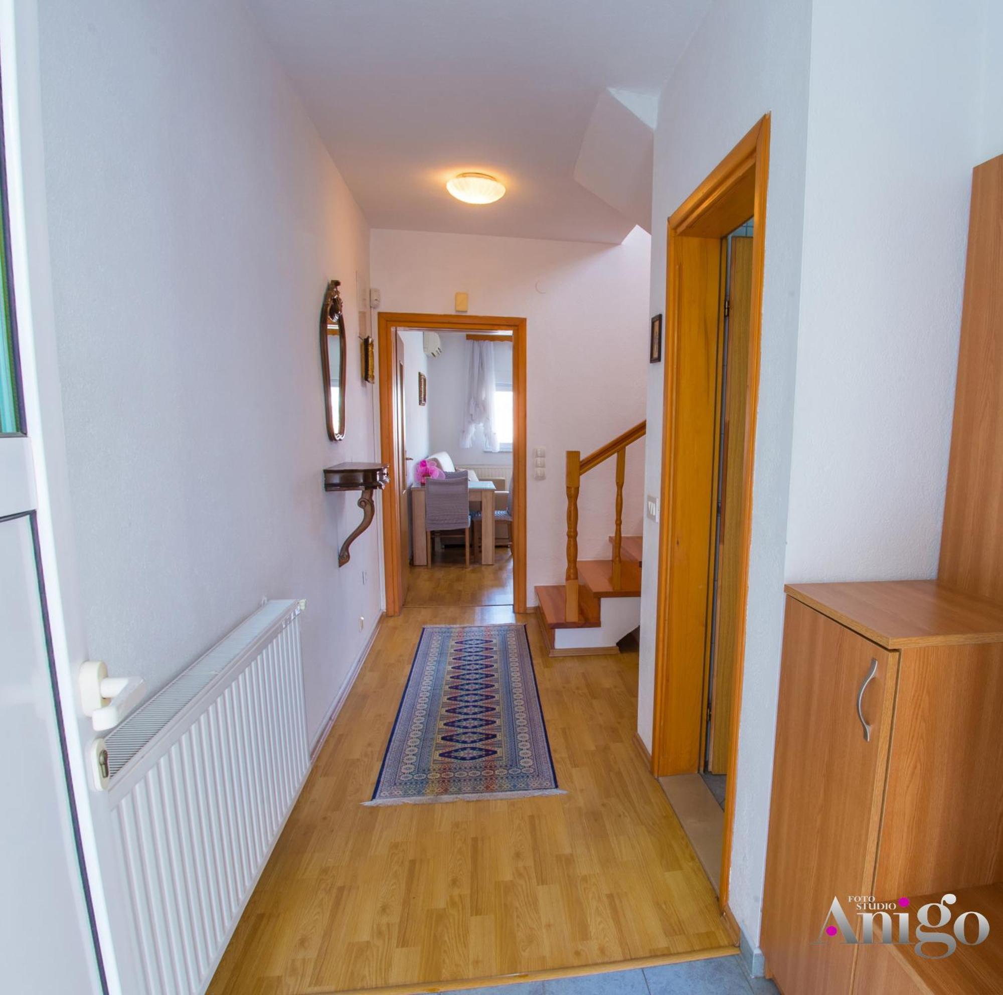 Apartment Ado Mostar Eksteriør bilde