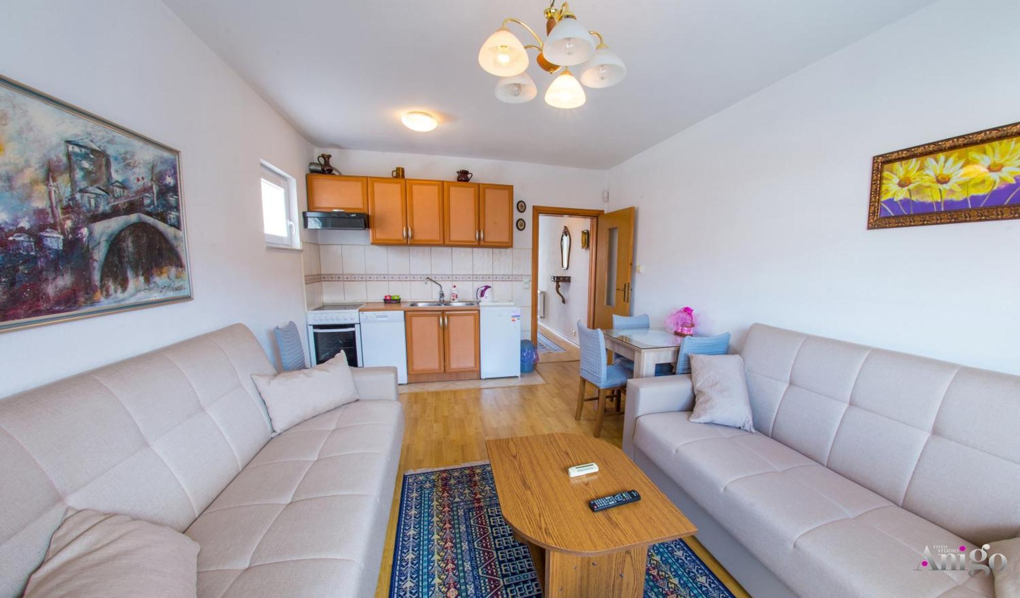 Apartment Ado Mostar Eksteriør bilde