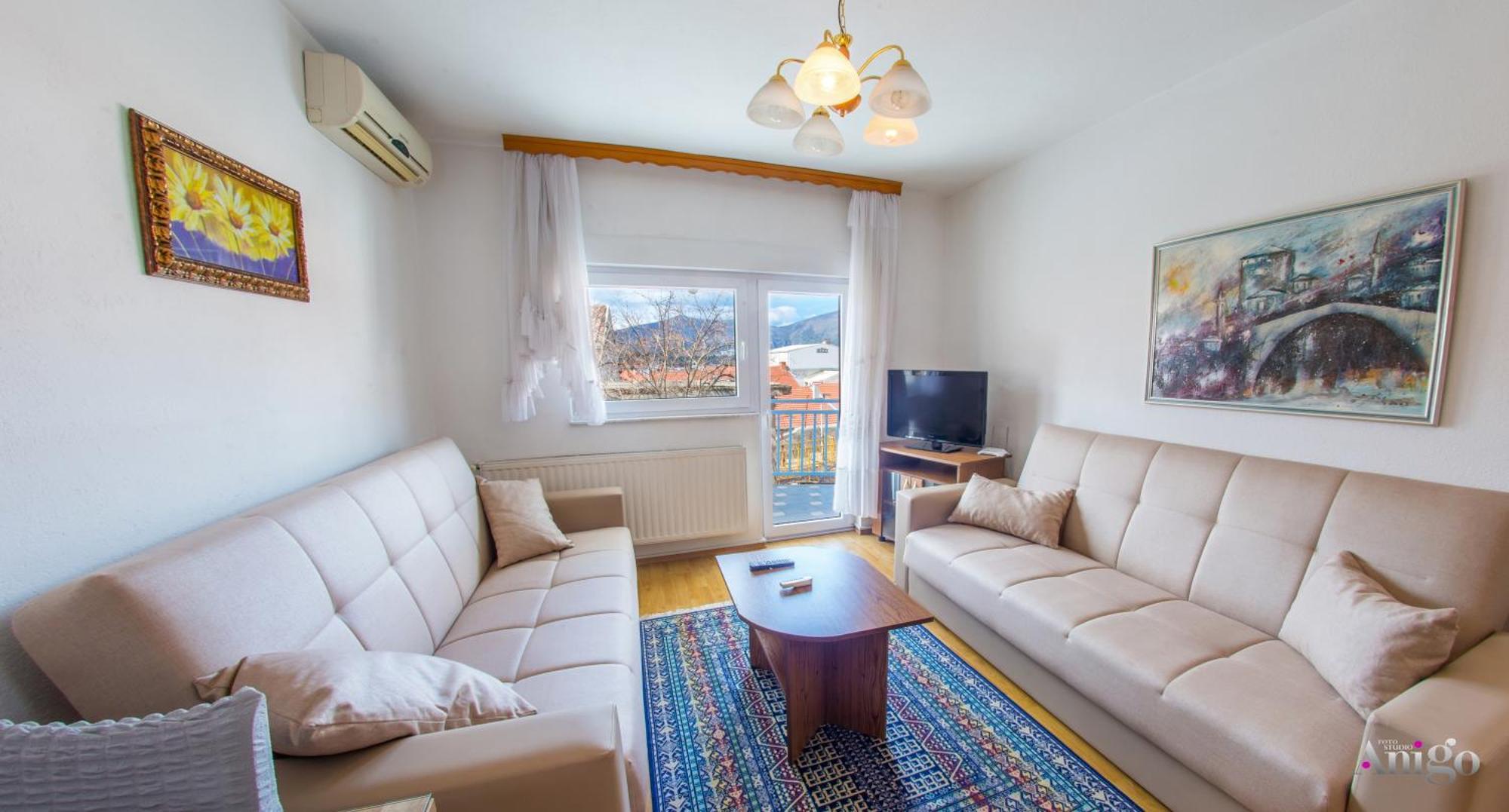 Apartment Ado Mostar Eksteriør bilde